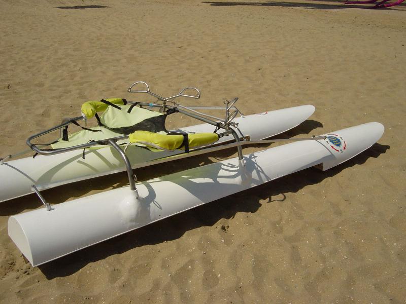 32.2 Kite catamaran with stepped hulls, Scheveningen 2003