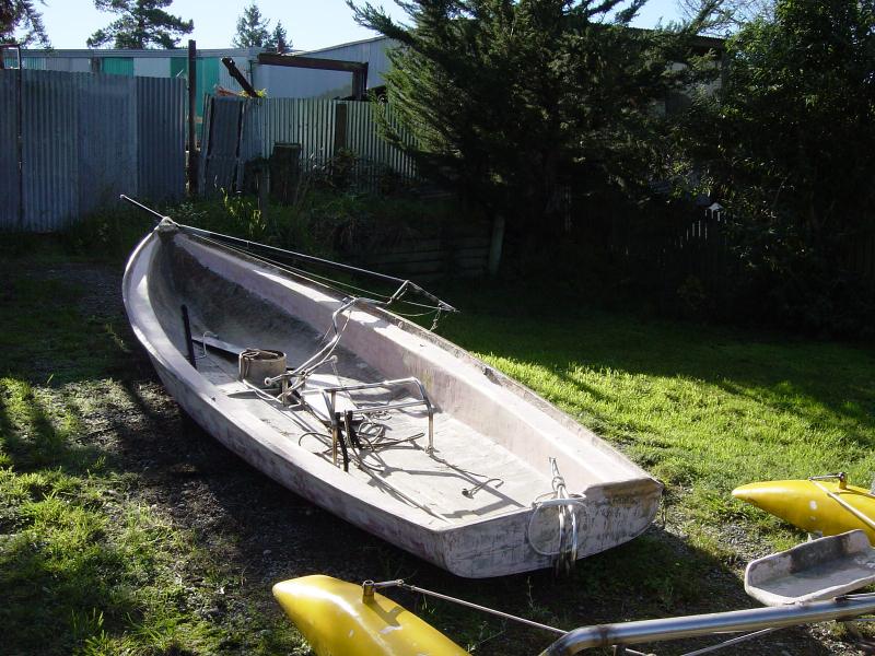 6m Monohull