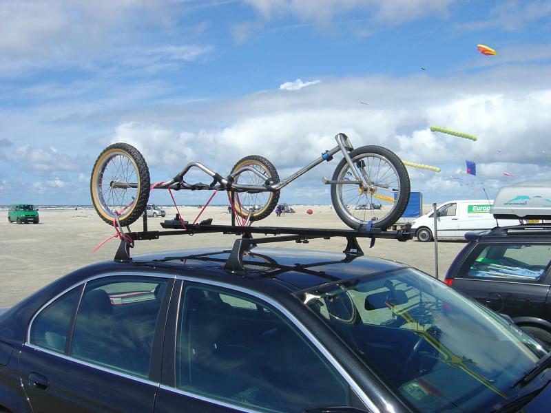 Peter Lynn kite buggy, very early style, at Fano in '04
