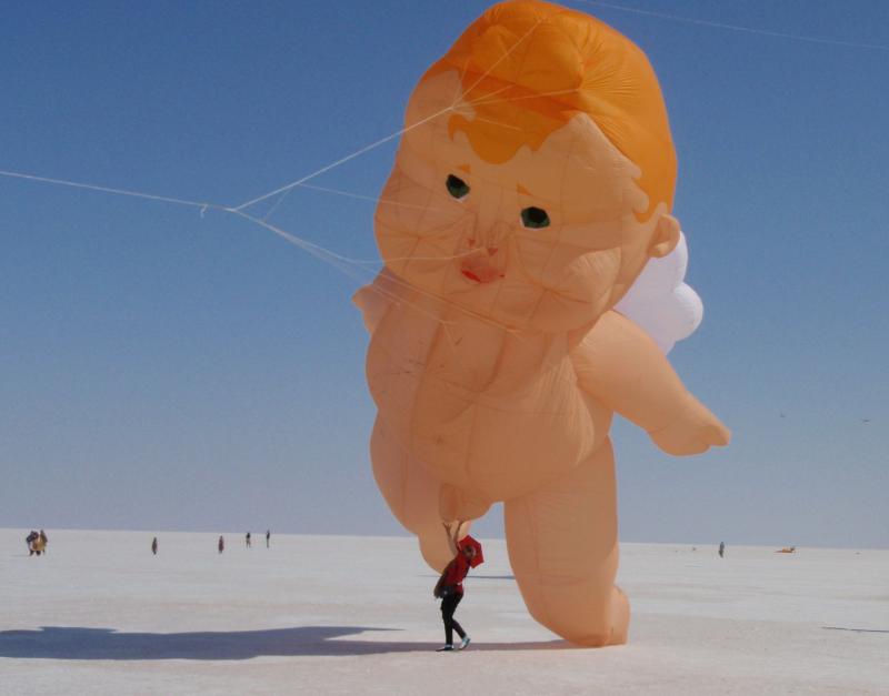 38.4 Elly and Cherub at Kutch salt pan 4