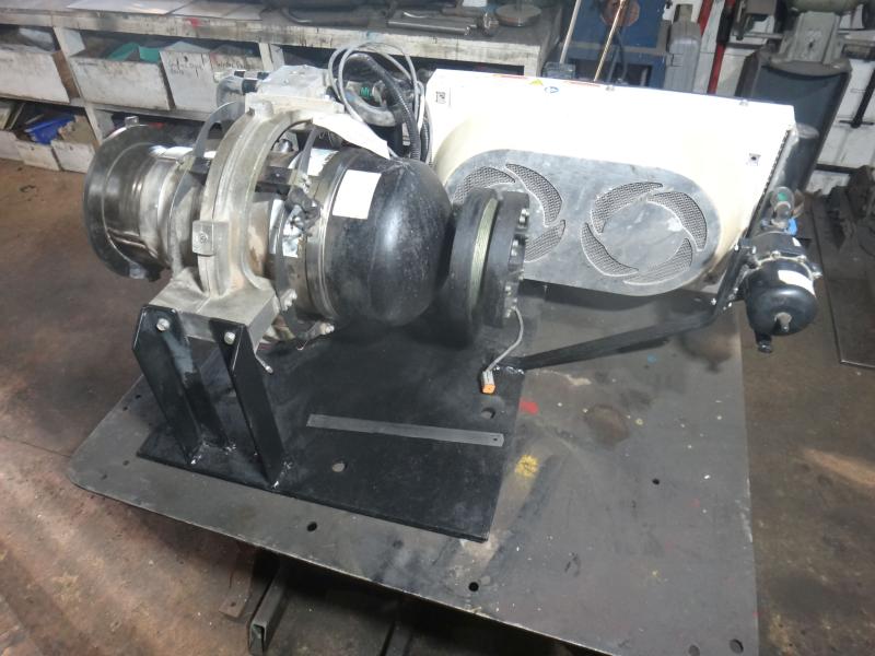 Infinia Y176 3.5kw free pis ton tirling engine on test stand