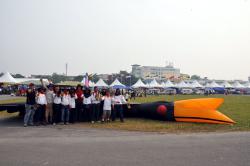 <p>17.2 Hornbill and crew, Bintulu '09</p>
