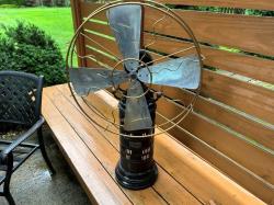 <p>Jost Stirling engine fan, MHC collection, 2023 photo</p>
