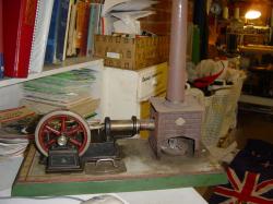 <p>Bing 10.121 1910 model Stirling engine, 2003 photo</p>