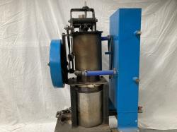 <p>LSM 18.1 with quick return dispalcer, side view</p>