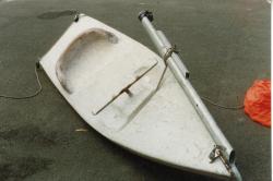 <p>Monohull, early, with anti heel attach</p>