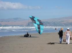 <p>40.0 Kite-on-a stick buggy, Pete, NewBrighton 2010</p>